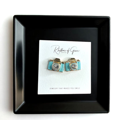 Snap Chic: Dazzling Camera Rhinestone Stud Earrings in White, Pink & Blue!
