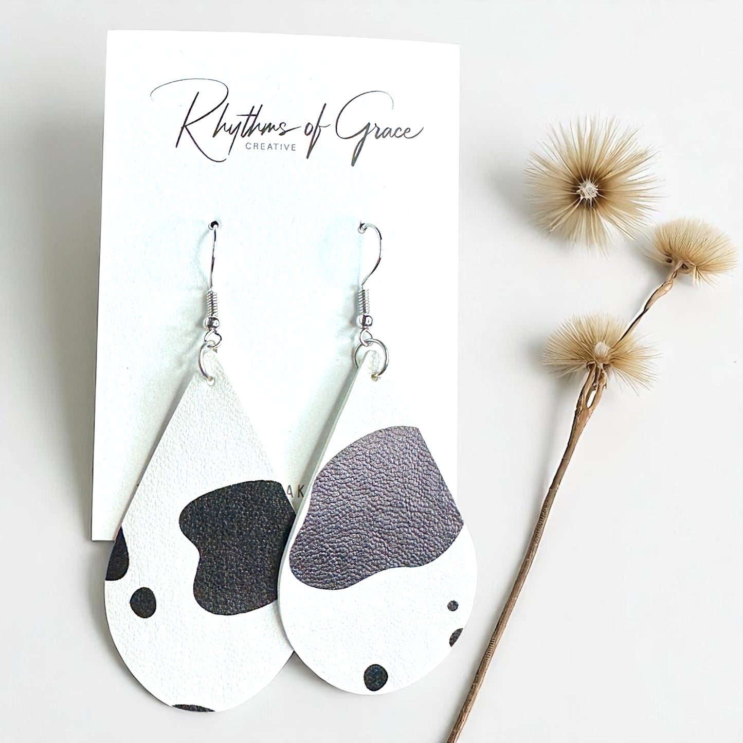 Stylishly Chic Cow Print Teardrop Earrings – Perfect for Everyday