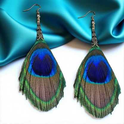 Peacock Feather Dangle Earrings – Add Some Festival Flair!