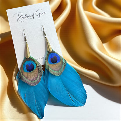 Boho Peacock Feather Dangle Earrings – Layered Turquoise & Natural Feathers, Lightweight Statement Jewelry