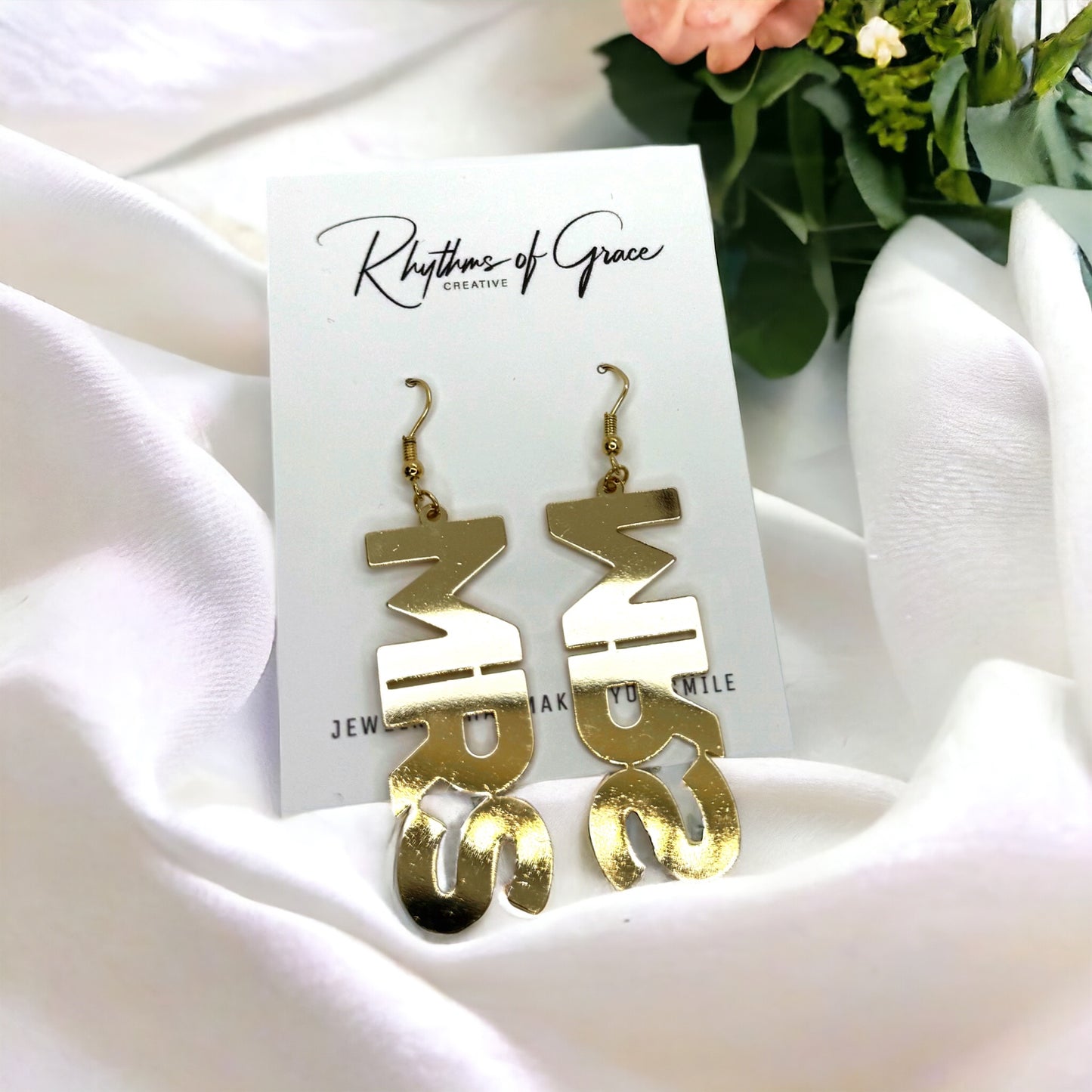 MRS Earrings - Bridal Shower, Bridal Accessories, Bridal Earrings, Engagement Party, Honeymoon, Bridal Earrings, Bridal Accessories, Bride Tribe, Bachelorette