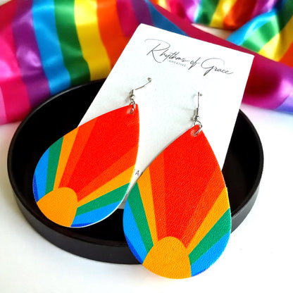 Colorful Vibes: Rainbow Teardrop Dangle Earrings for Every Festival & Everyday Adventure!