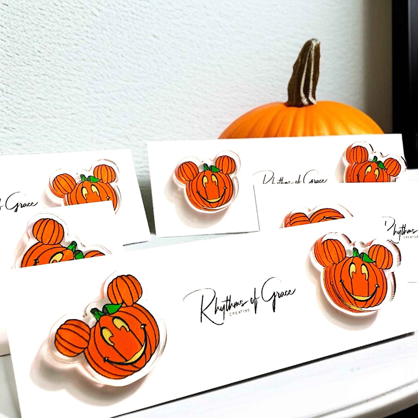 Spook-tacular Pumpkin Studs - Halloween Magic! 🎃