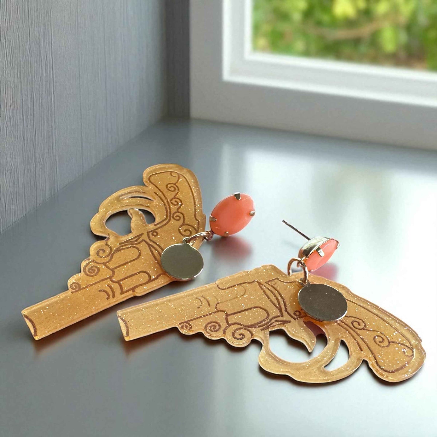 Western Vibes: Handgun Dangle Earrings – Personalized Pistol Style in Black or Peach 🤠