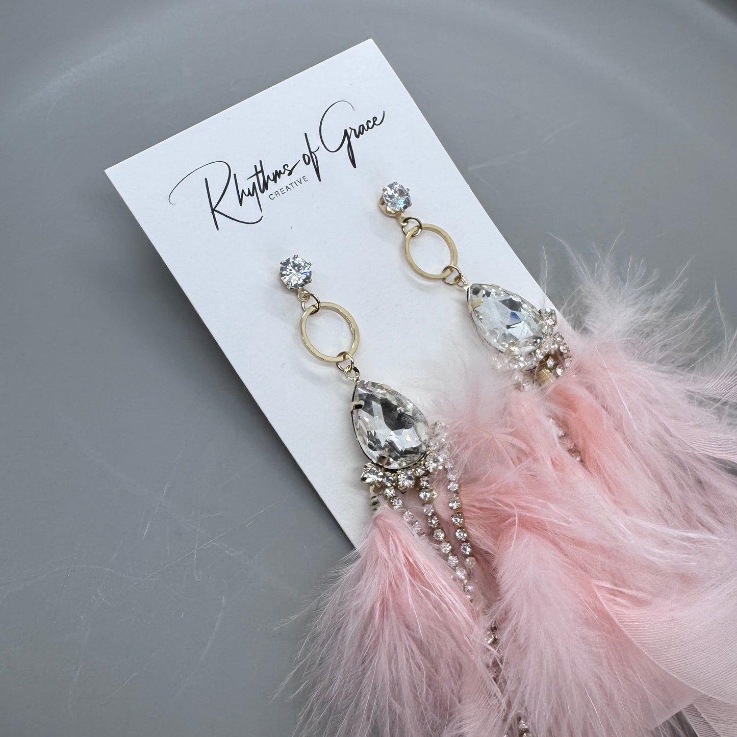 Dreamy Pink Feather Earrings – Rhinestone Dangles for Boho Queens