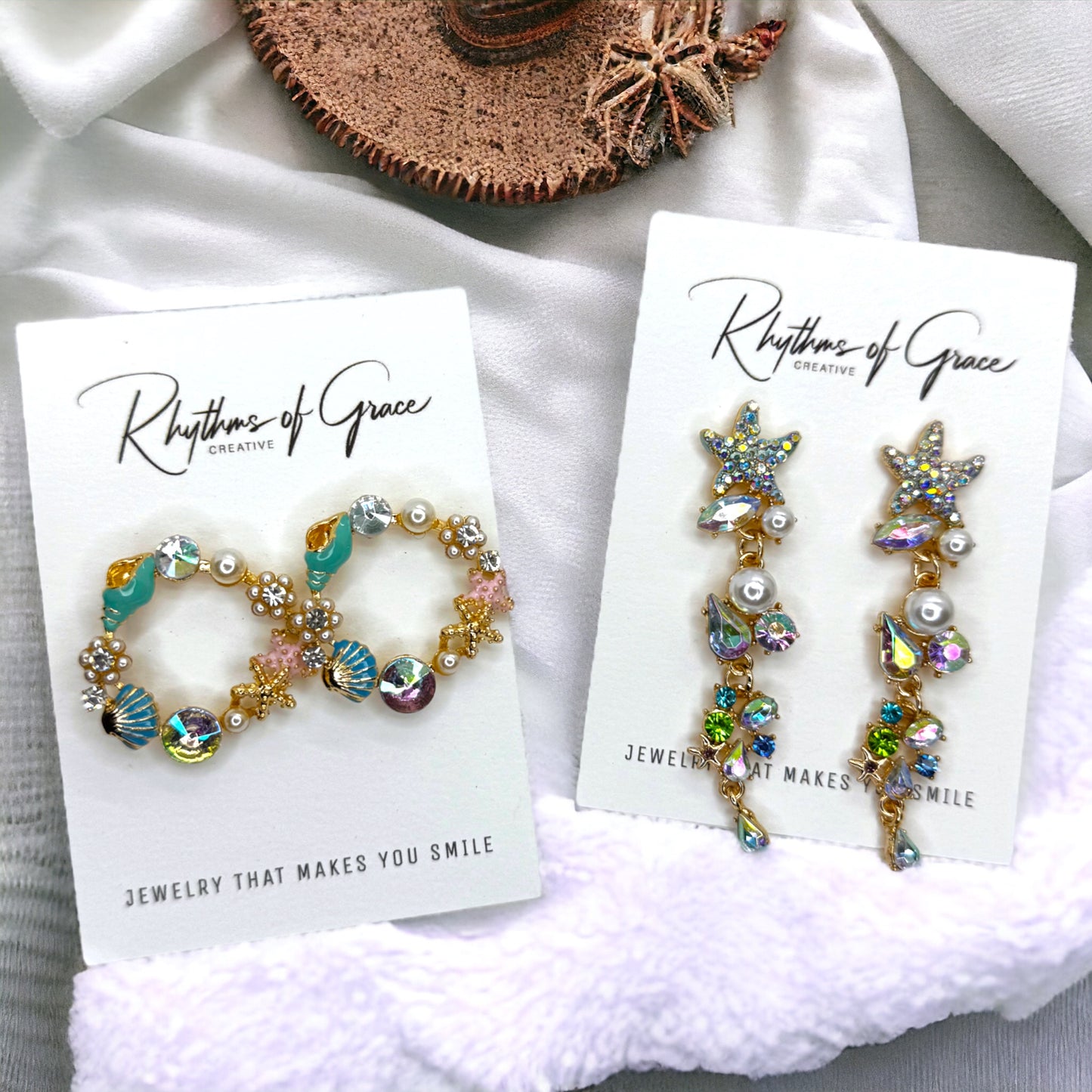 Seashell Sparkle: Rhinestone Earrings for Beachy Vibes!
