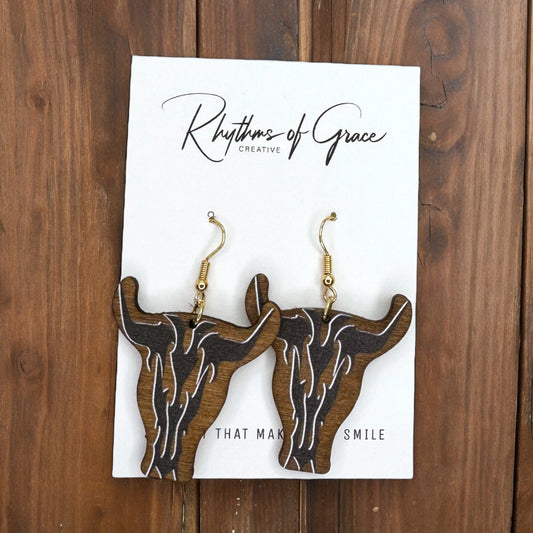Western Chic: Brown & Black Longhorn Dangle Earrings - Boho Jewelry Statement Piece
