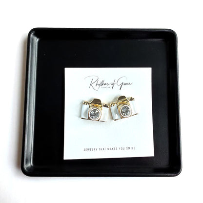 Snap Chic: Dazzling Camera Rhinestone Stud Earrings in White, Pink & Blue!
