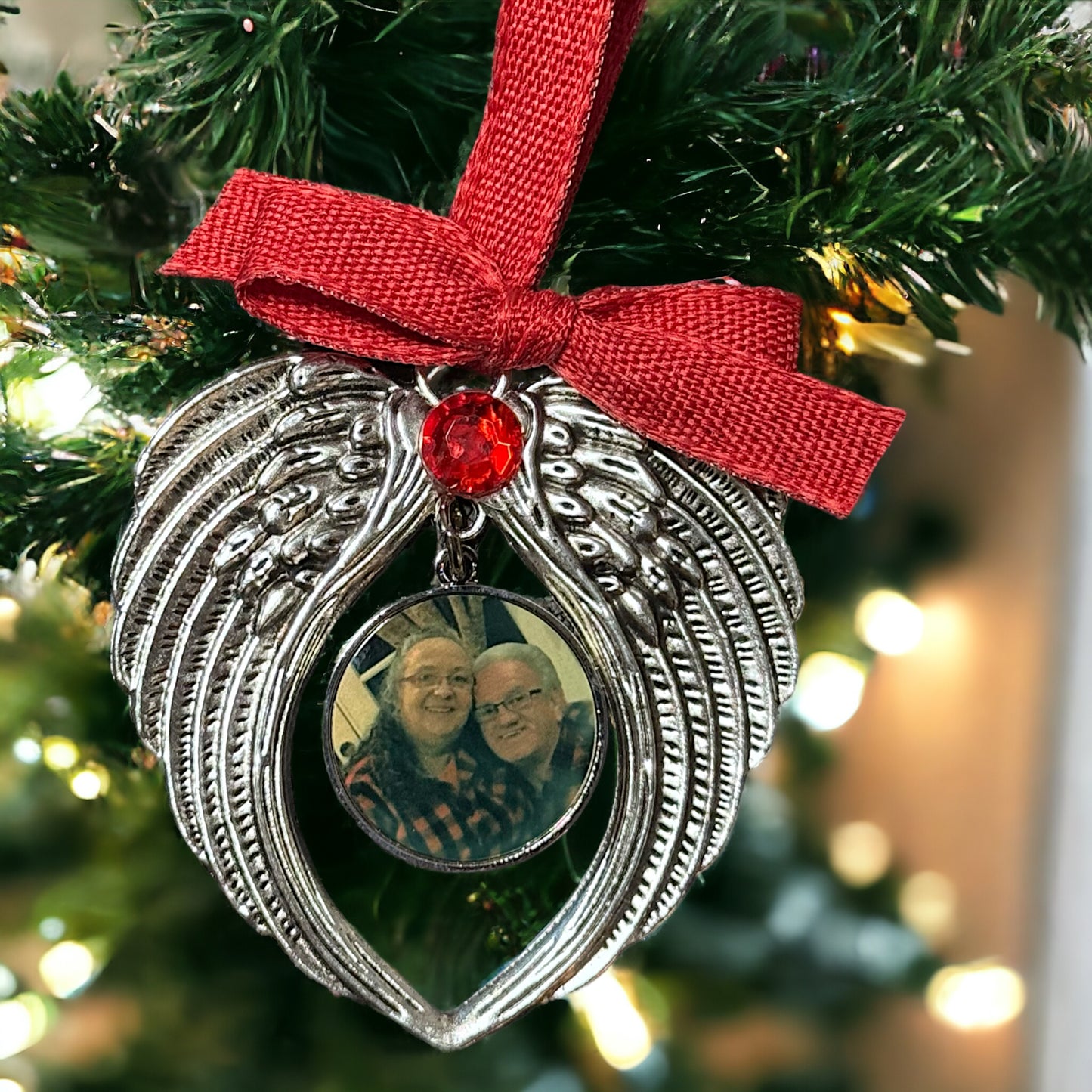 Heavenly Angel Wings Memorial Ornament – Custom Keepsake for Cherished Memories