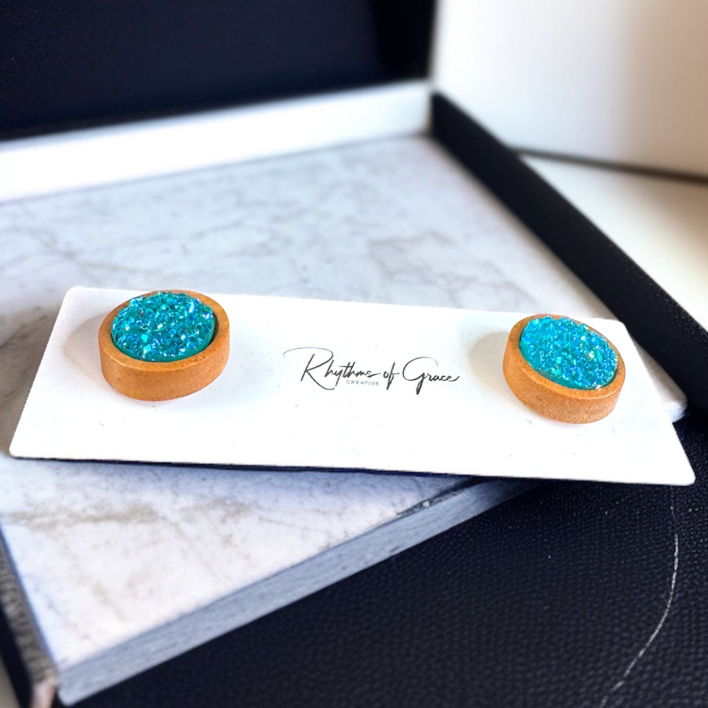 Sparkle & Shine: Faux Druzy Stud Earrings! ✨
