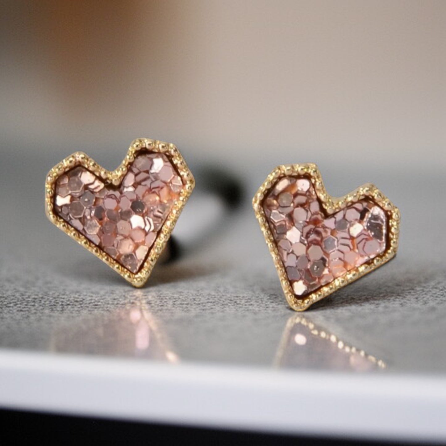 Love at First Sparkle: Dazzling Pink Heart Earrings!