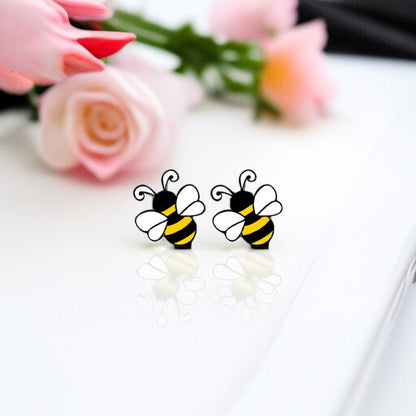 Buzz Into Style with Adorable Bee Stud Earrings! 🐝
