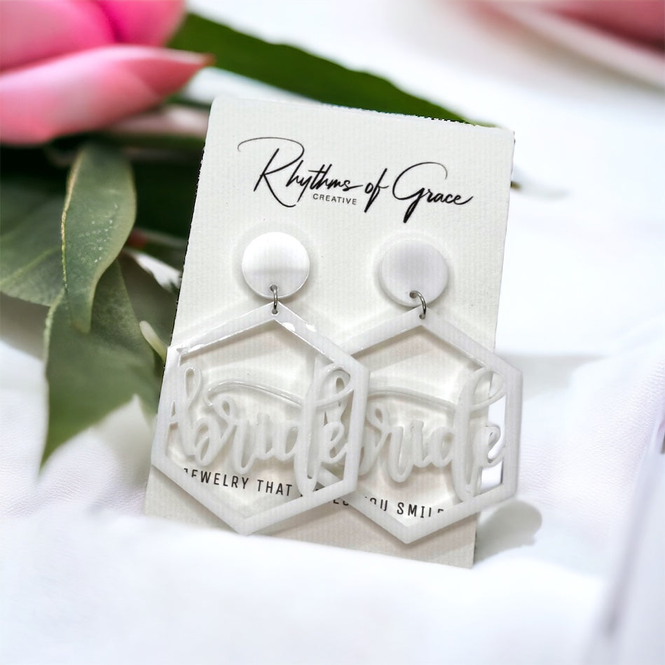 Elevate Your "I Do" Moments with Our Stunning Bride Earrings! ✨