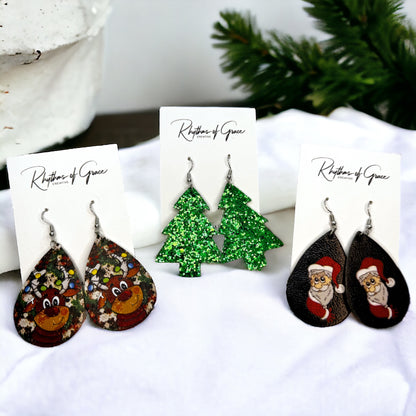 Dazzle & Jingle with Festive Christmas Dangle Earrings!