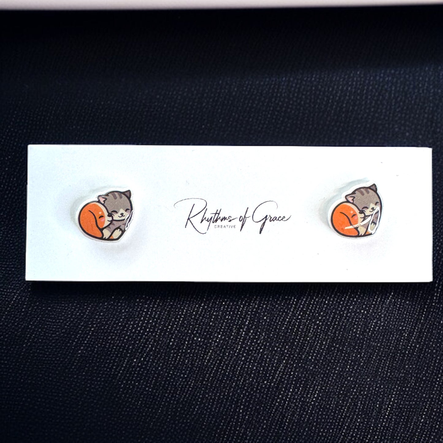 Purr-fectly Pawsome Heart-Shaped Stud Earrings!