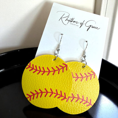 Catch the Game-Changer Softball Earrings! 🥎