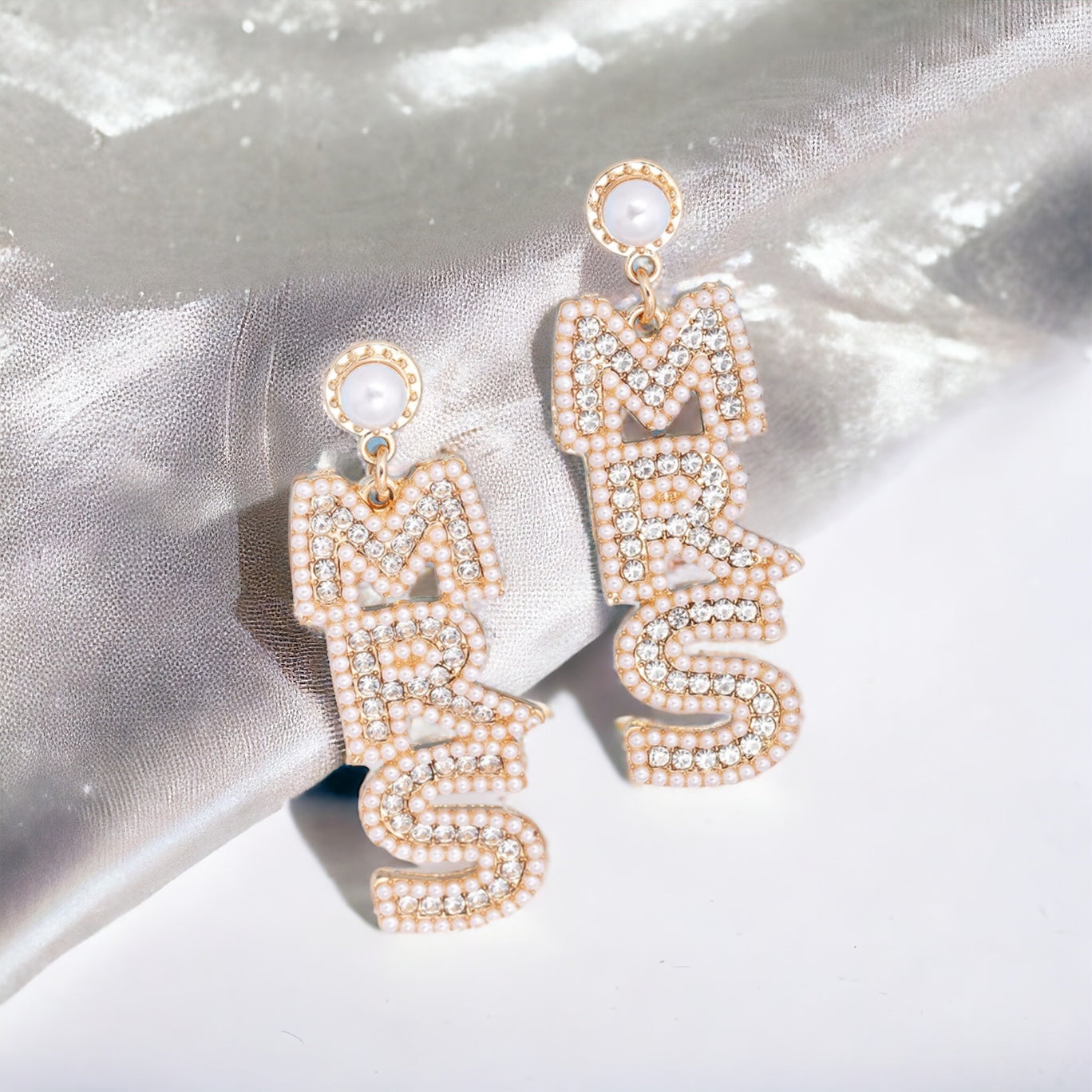 Dazzle on Your Big Day with Our Rhinestone MRS Earrings! 💍