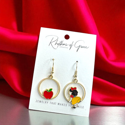 Fairytale Charm: Snow White & Poison Apple Mismatched Earrings 🍎✨