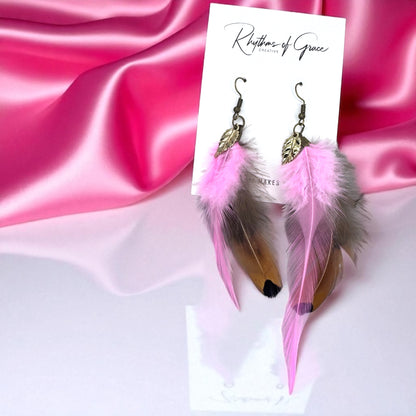 Feather Dangle Earrings – Boho Chic in Every Color! 🪶