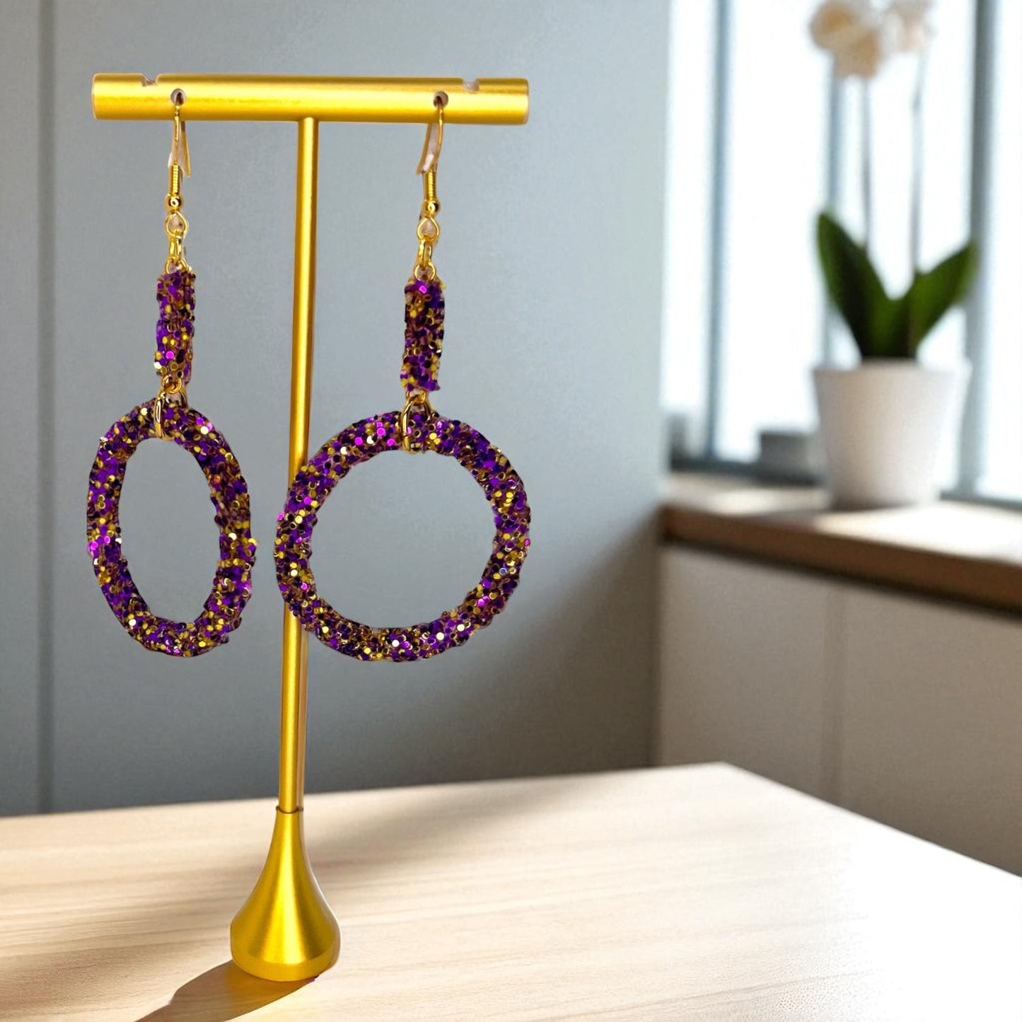 Sparkle in Splendor: Purple Gold Glitter Earrings ✨