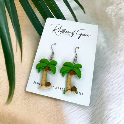 Palm Tree Earrings - Your Ticket to Tropical Bliss! 🌴