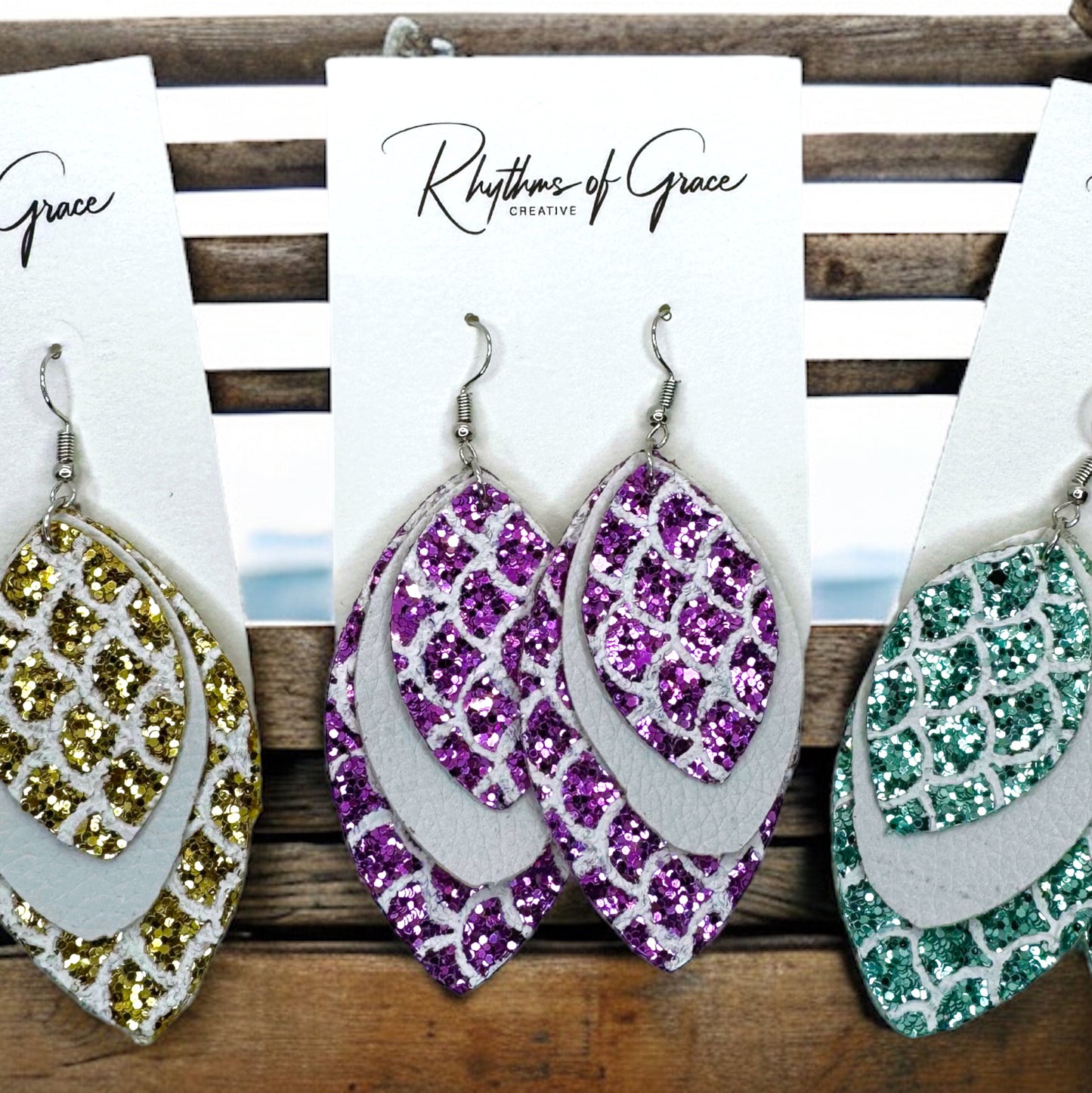 Mermaid Magic: Glittery Scale Drop Earrings in 3 Dreamy Colors! 🧜