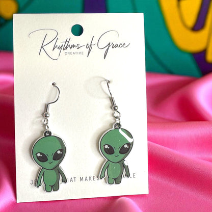 Embrace the Universe with Our Green Alien Earrings! 👽