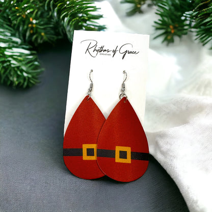 Jingle All the Way with Christmas Dangle Earrings! 🎄✨