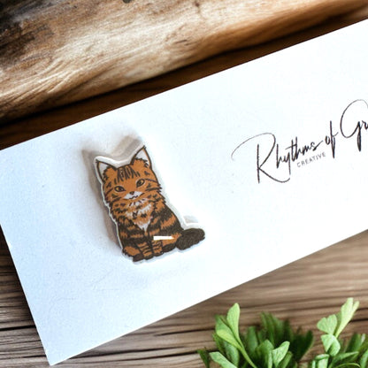 Purr-fectly Adorable Cat Stud Earrings 🐾