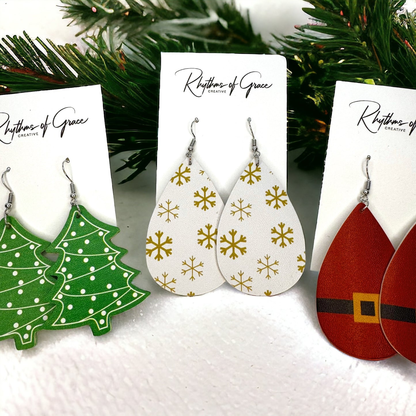 Jingle All the Way with Christmas Dangle Earrings! 🎄✨