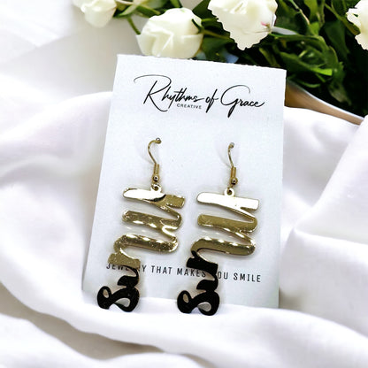 Say 'I Do' to Glamour: Chic MRS Earrings for Every Bride's Celebration!