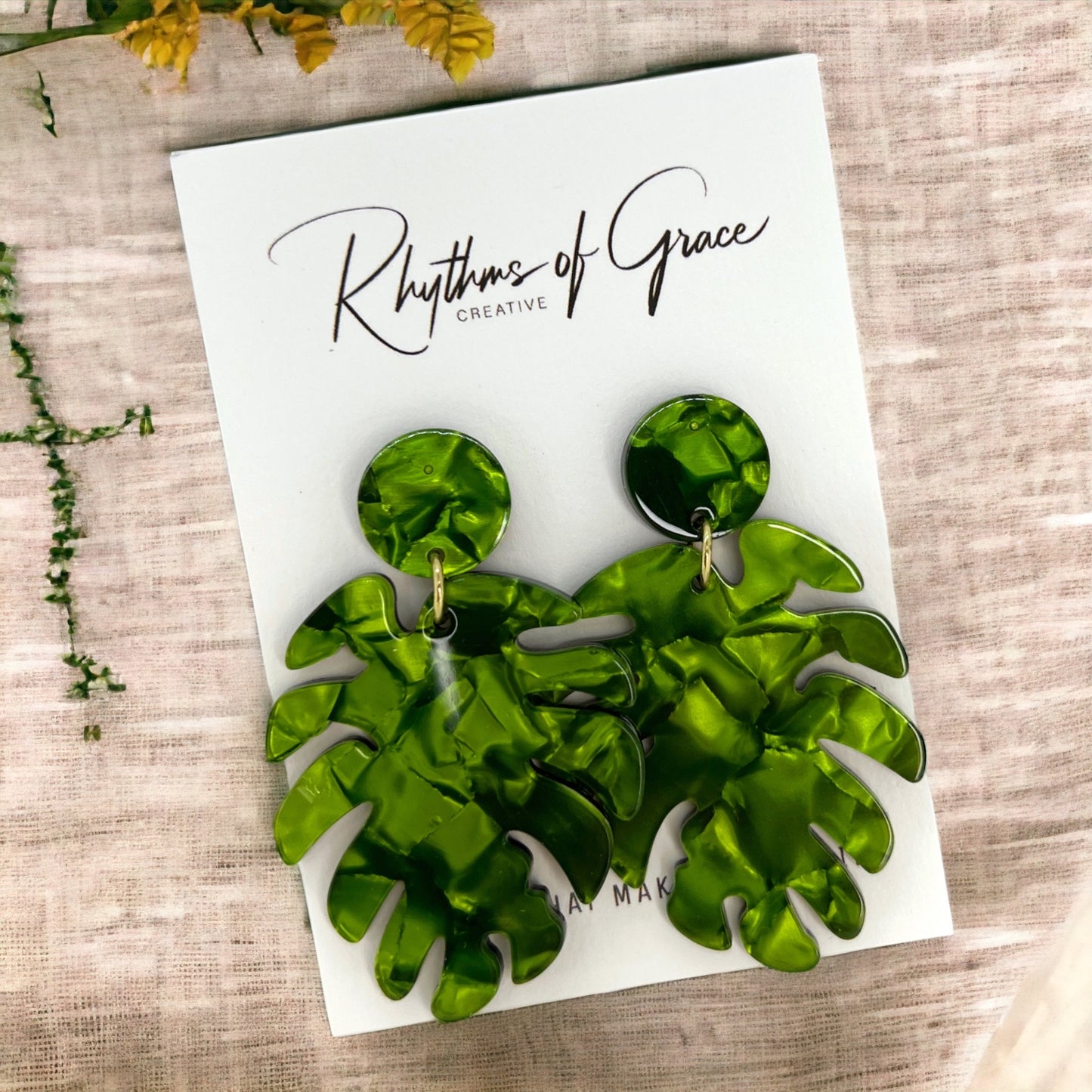 Green Plant Earrings - Embrace Botanical Elegance! 🌿 - Rhythms of Grace Creative