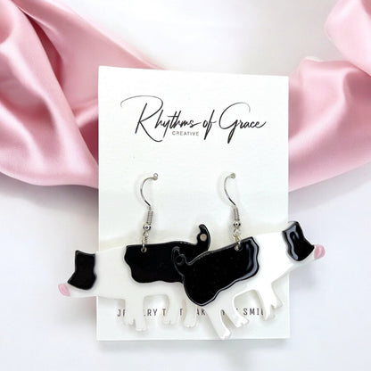 Oink-tastic Pig Dangle Earrings – Adorable Farmyard Charm for Every Occasion!