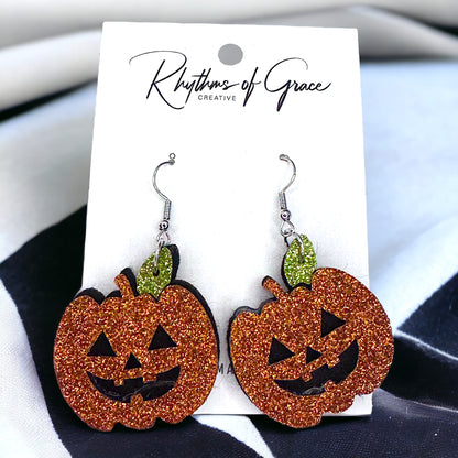 Sparkle & Spook: Glittery Jack-o'-Lantern Dangle Earrings!