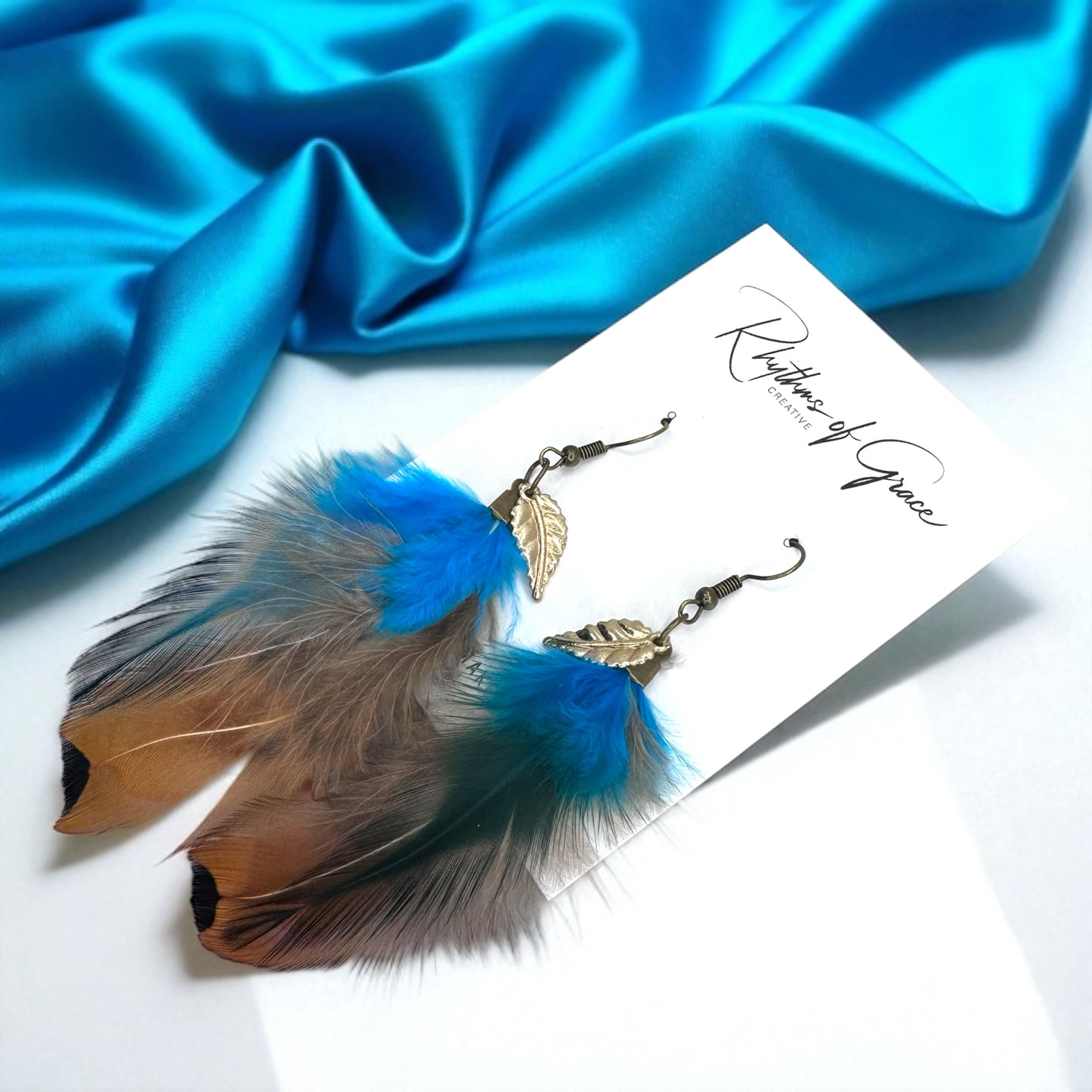 Feather Dangle Earrings – Boho Chic in Every Color! 🪶