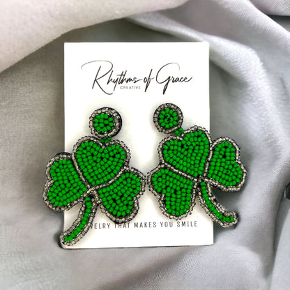 Shake Your Shamrocks – Beaded Clover Earrings with Gold or Silver Sparkle!🍀 - Rhythms of Grace Creative