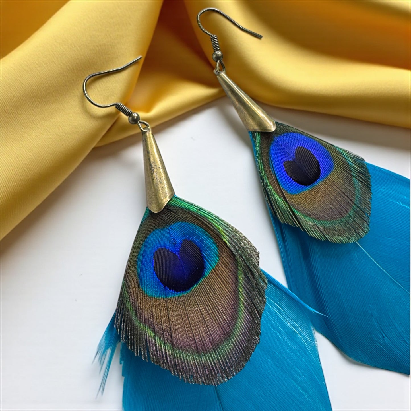 Boho Peacock Feather Dangle Earrings – Layered Turquoise & Natural Feathers, Lightweight Statement Jewelry