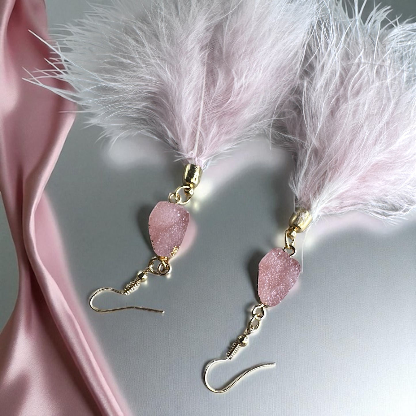 "Feathered Dreams" Druzy Dangle Earrings – Embrace Your Boho Sparkle!