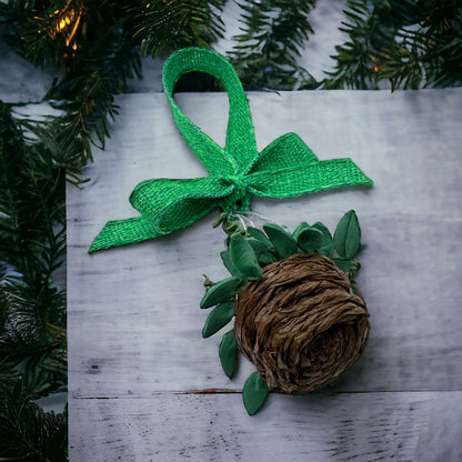 Whimsical Potted Plant Christmas Ornament - Handmade Delight for Your Space!