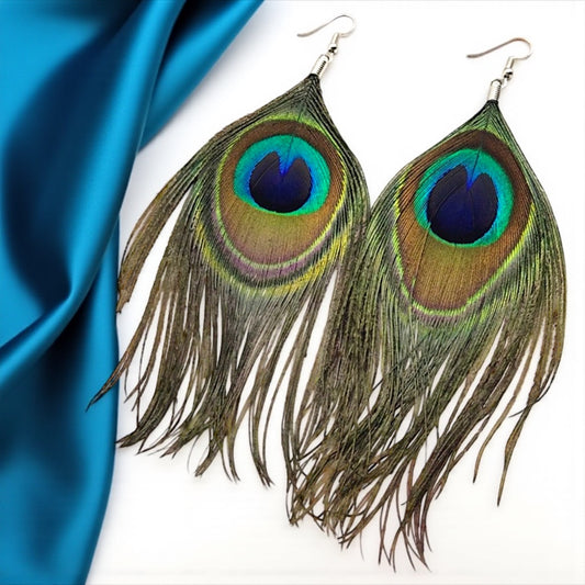 Boho Peacock Feather Dangle Earrings – Lightweight, Bold & Beautiful! 🦚