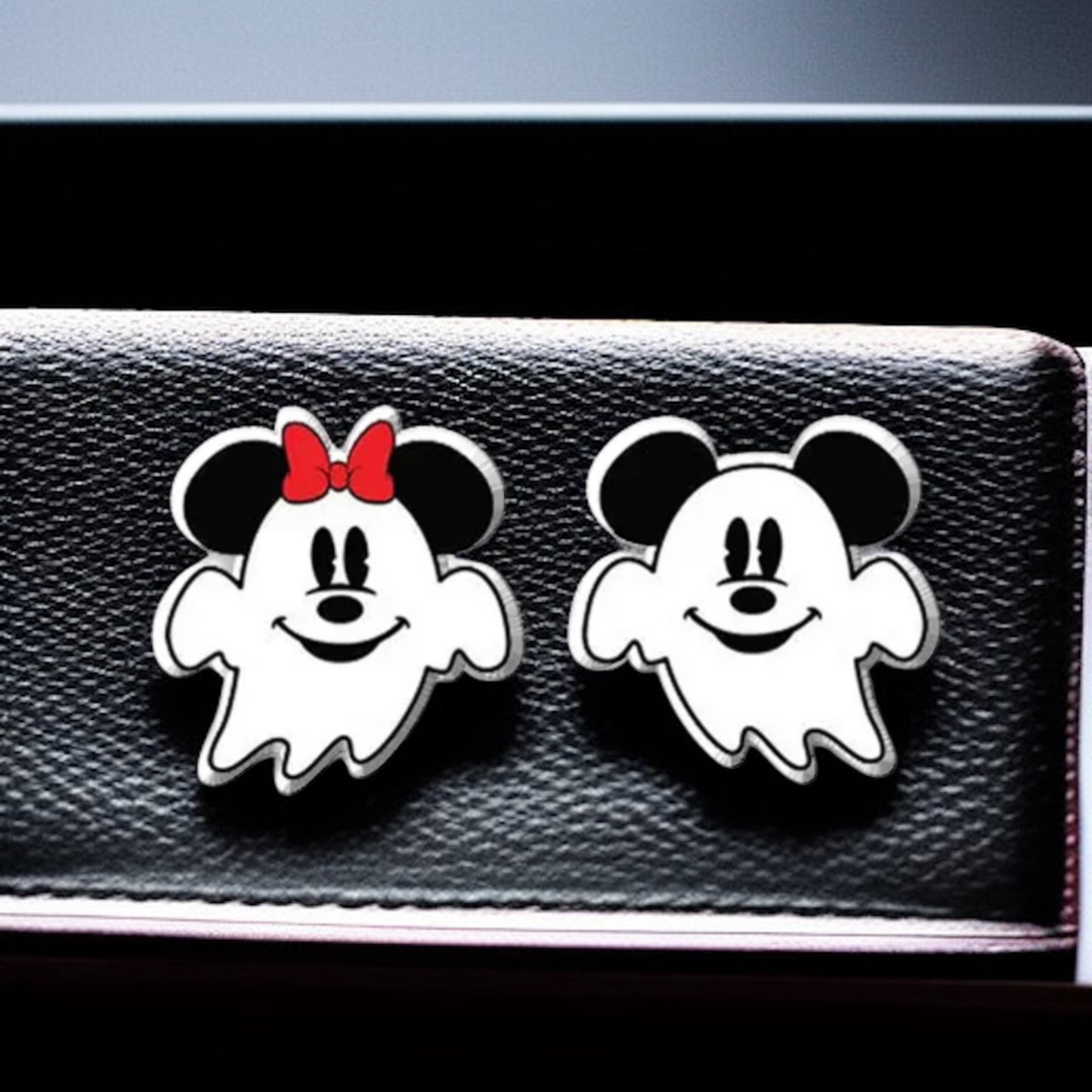 Hauntingly Cute Halloween Stud Earrings – Spooktacular Styles Await!