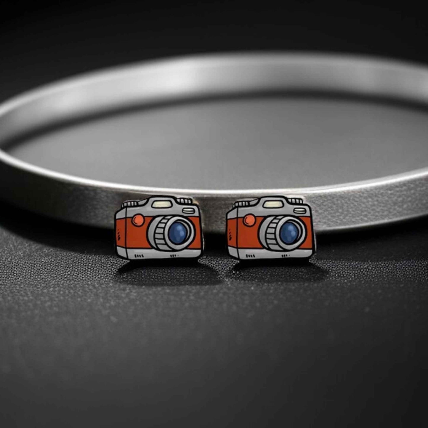 Snap Stylish: Camera Stud Earrings for Every Shutterbug!