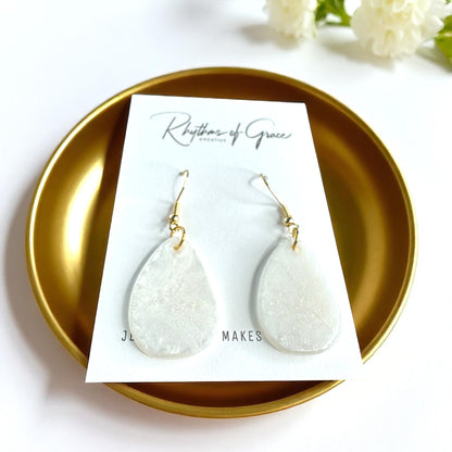 Dazzling White Marble Teardrop Earrings - Elegant Dangle Design for Every Occasion!