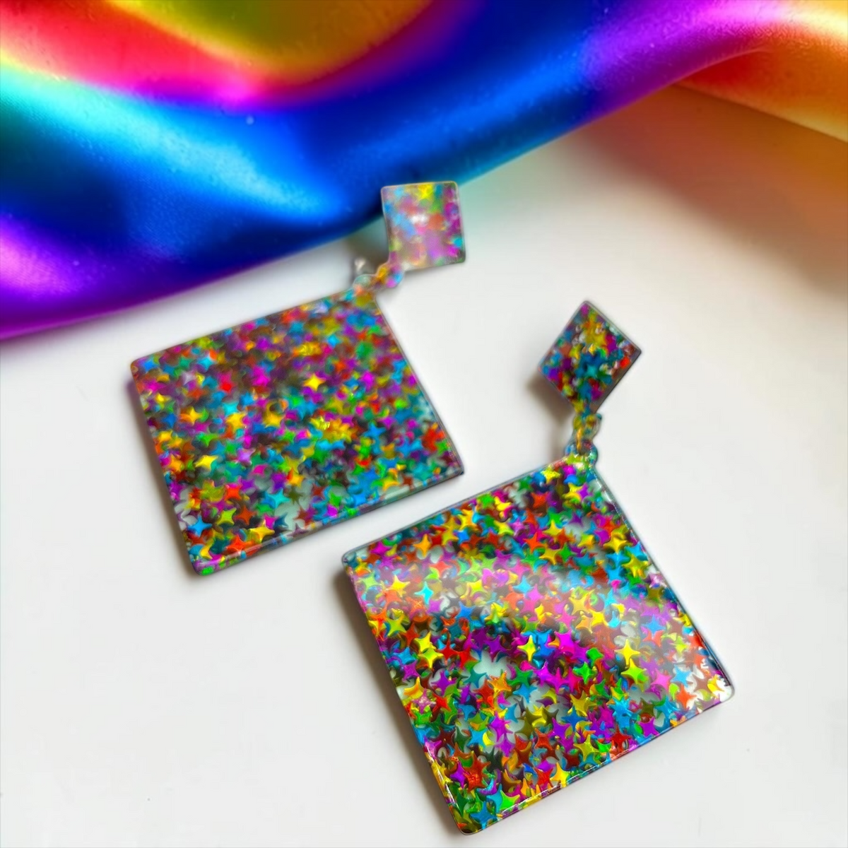 Glitter Up Your Life: Dazzling Oversized Earrings for Every Occasion!