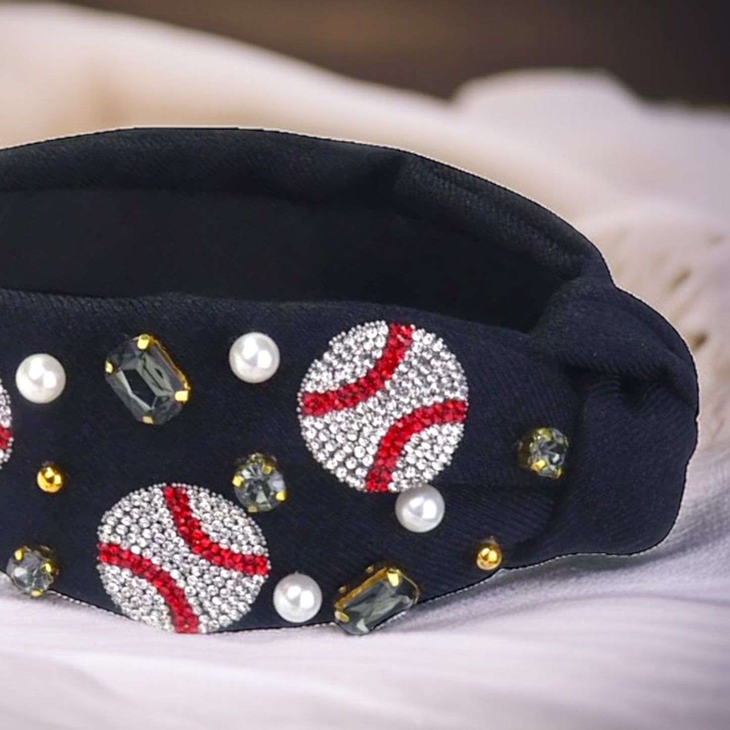 Sparkle & Swing: The Ultimate Baseball Headband!