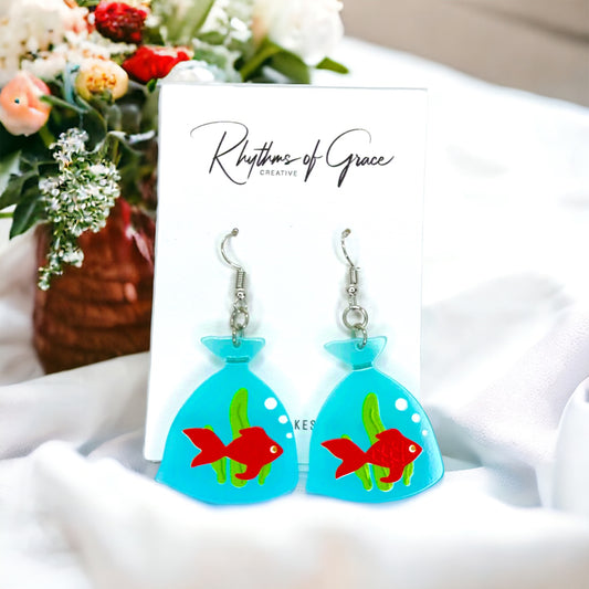 Hooked on Fun: Adorable Goldfish Earrings for a Splash of Whimsy!