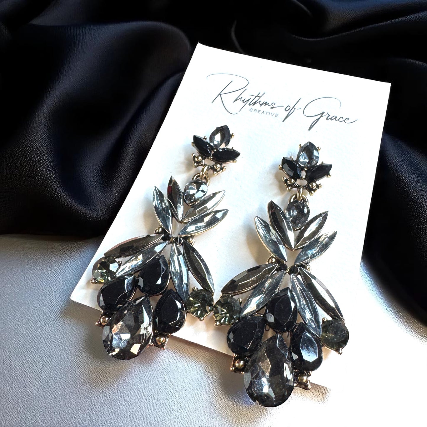 Elegant Black and Gray Dangle Rhinestone Earrings