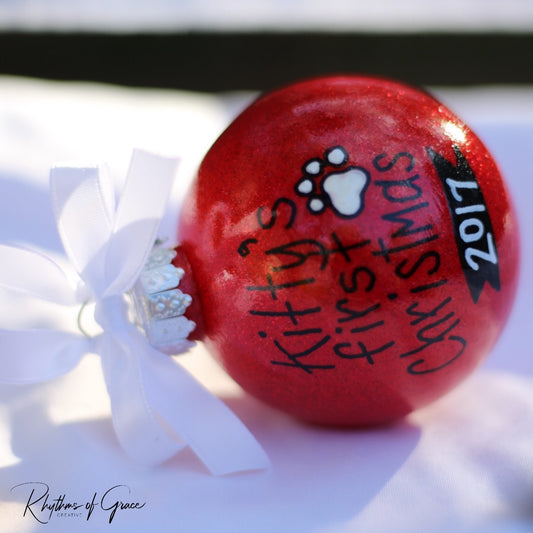 Pawsitively Adorable: Kitty's First Christmas Ornament!
