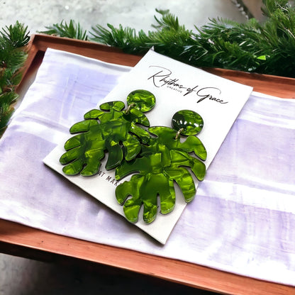 Green Plant Earrings - Embrace Botanical Elegance! 🌿 - Rhythms of Grace Creative
