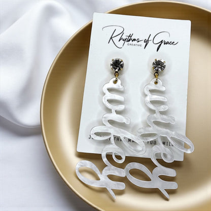 Wifey for Lifey – Marbled Bridal Earrings with Sparkle